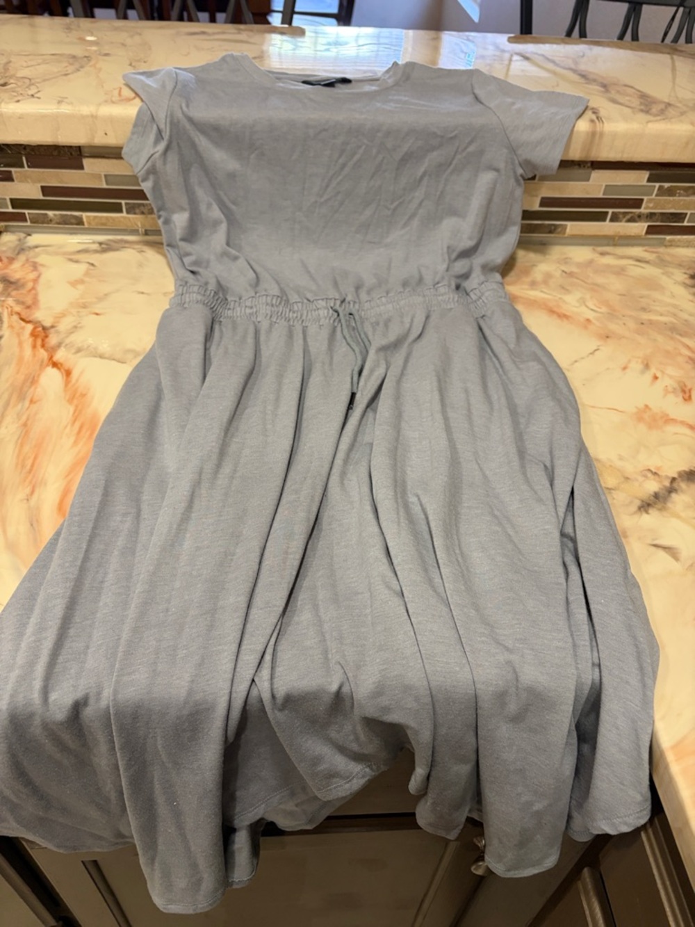 Simply Vera Vera Wang Light Gray Midi Dress